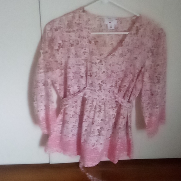 Spring design shirt - Picture 1 of 2